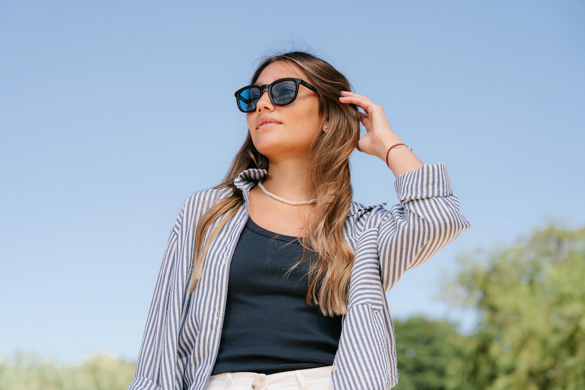 #color_negro-con-celeste